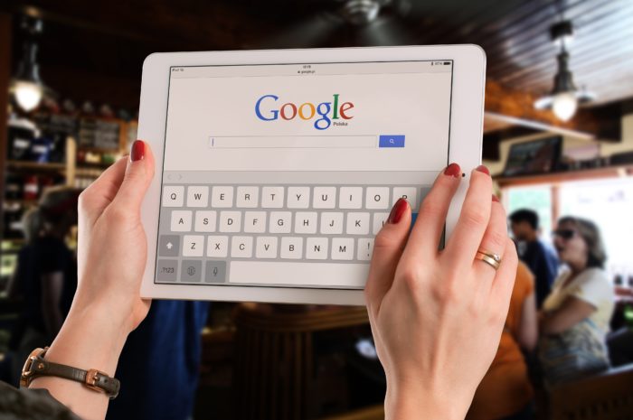 tablet, ipad, Google homepage